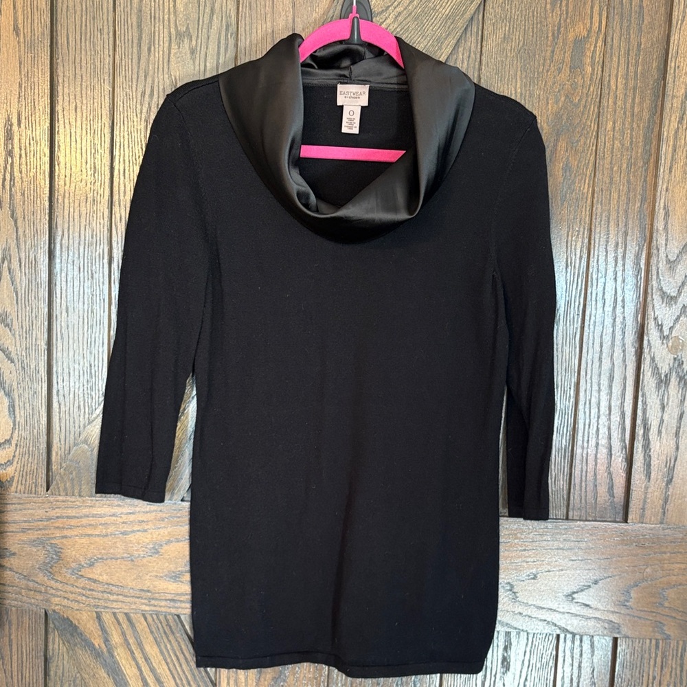 Chico’s Top.